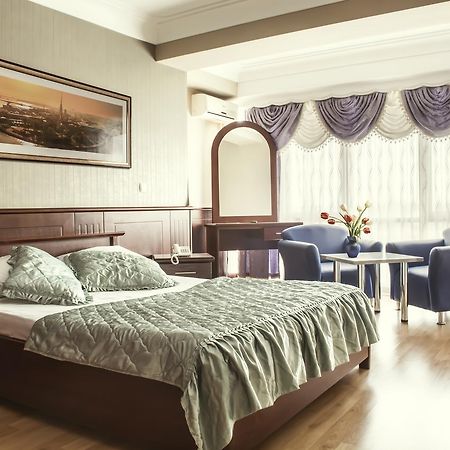 King Hotel 佩奇 外观 照片