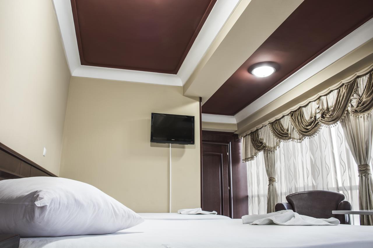 King Hotel 佩奇 外观 照片