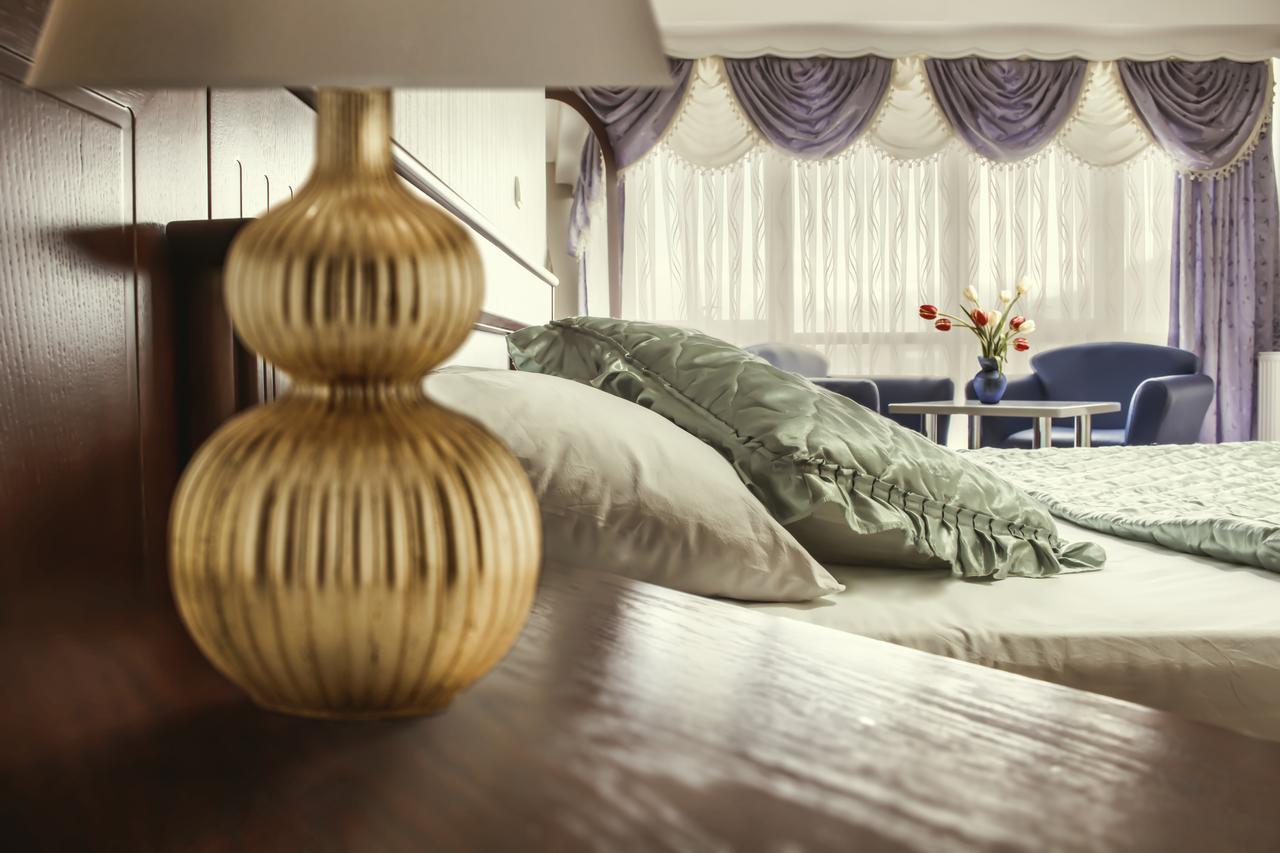 King Hotel 佩奇 外观 照片