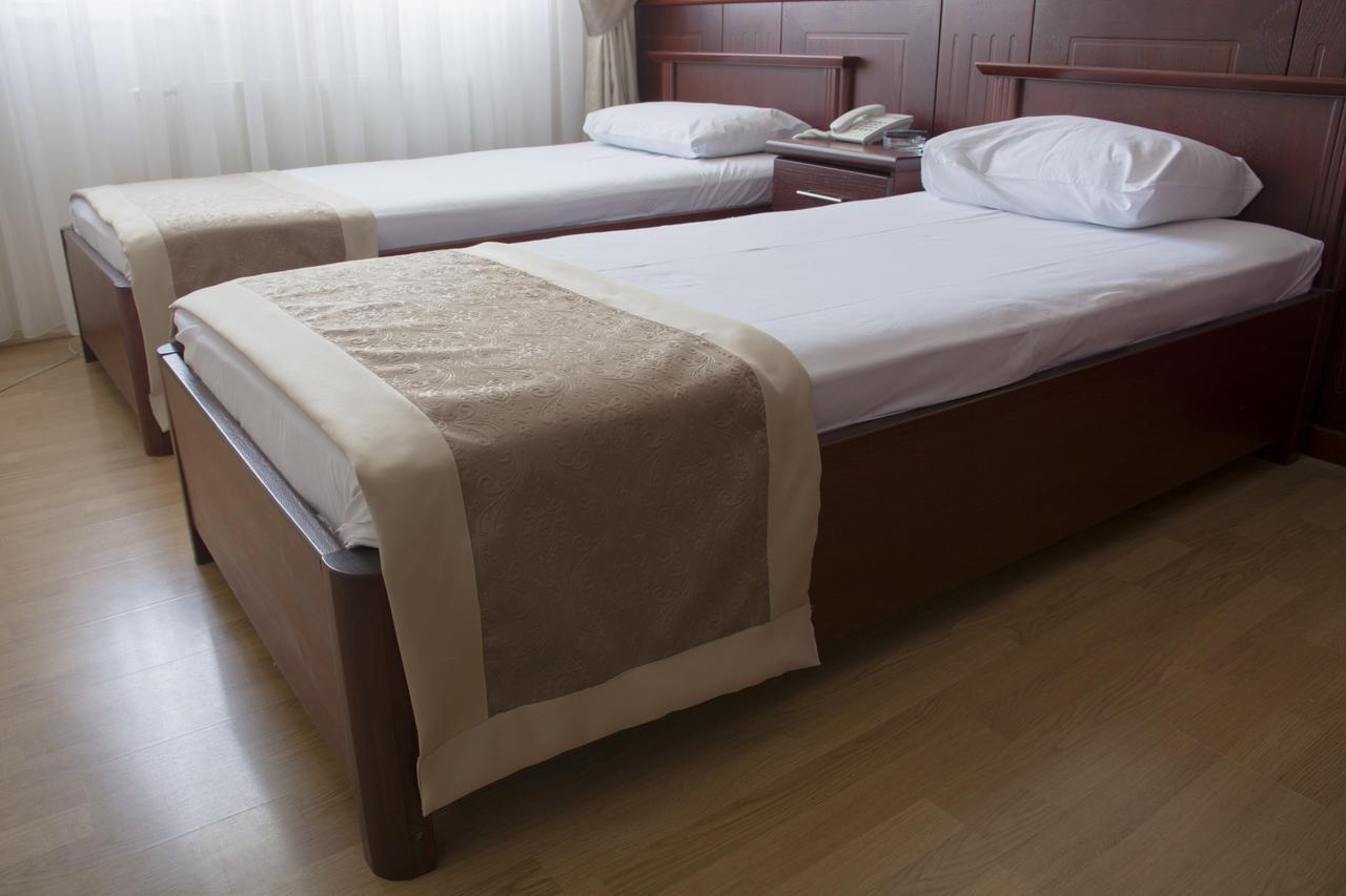 King Hotel 佩奇 外观 照片