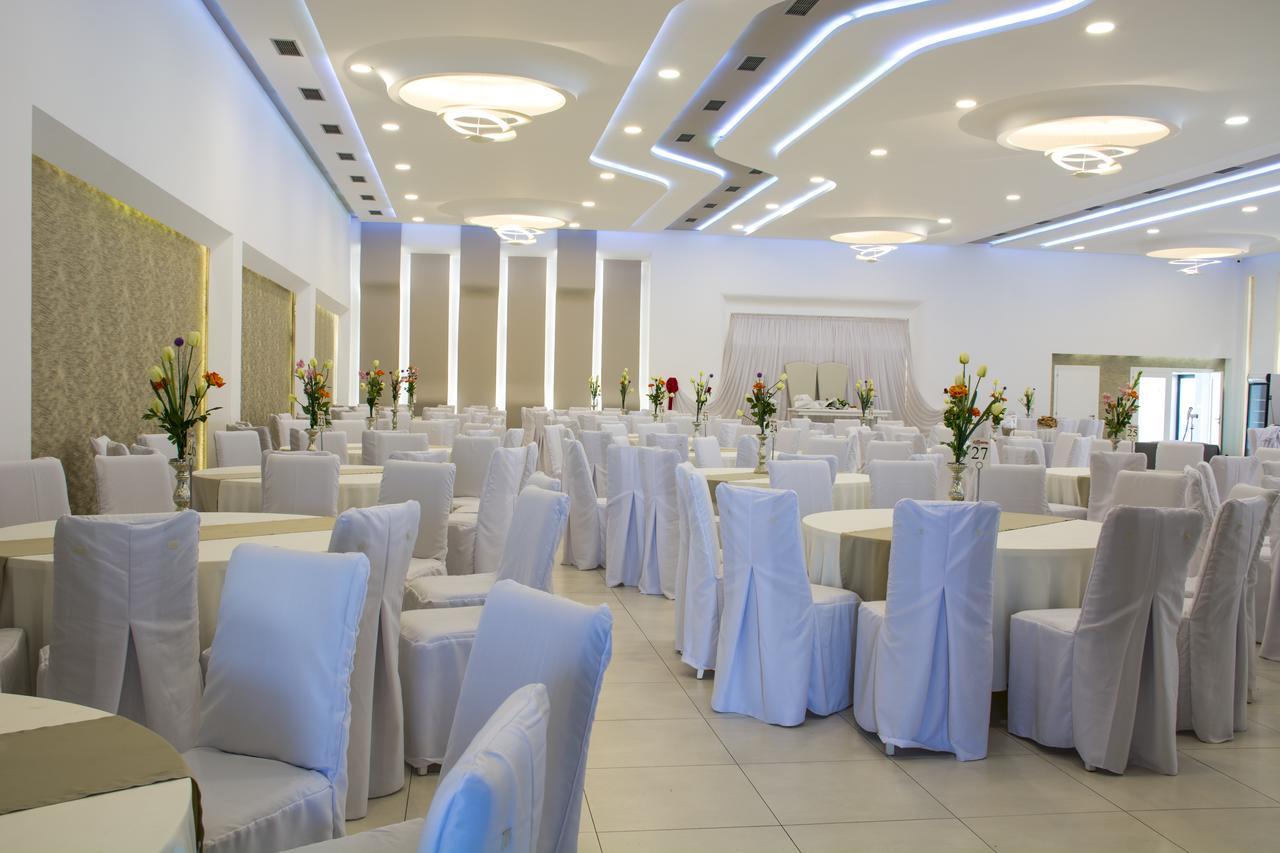 King Hotel 佩奇 外观 照片