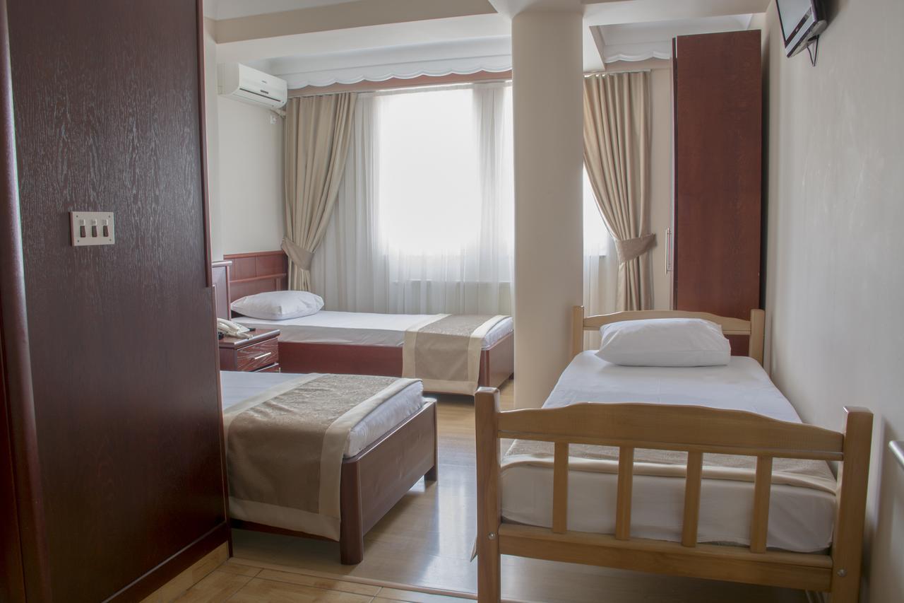 King Hotel 佩奇 外观 照片